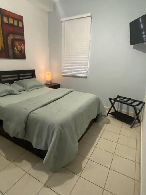 Apartment Fiesta Spot At La Placita 3 Bedroom And 2 Bathrooms *