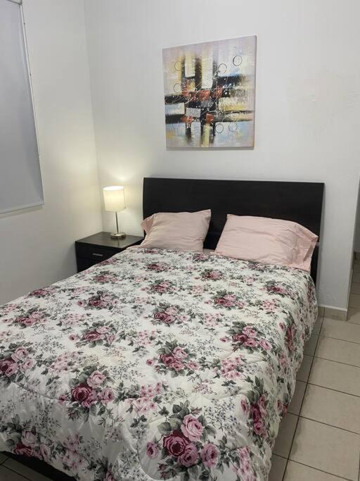Apartamento Fiesta Spot At La Placita 3 Bedroom And 2 Bathrooms San Juan